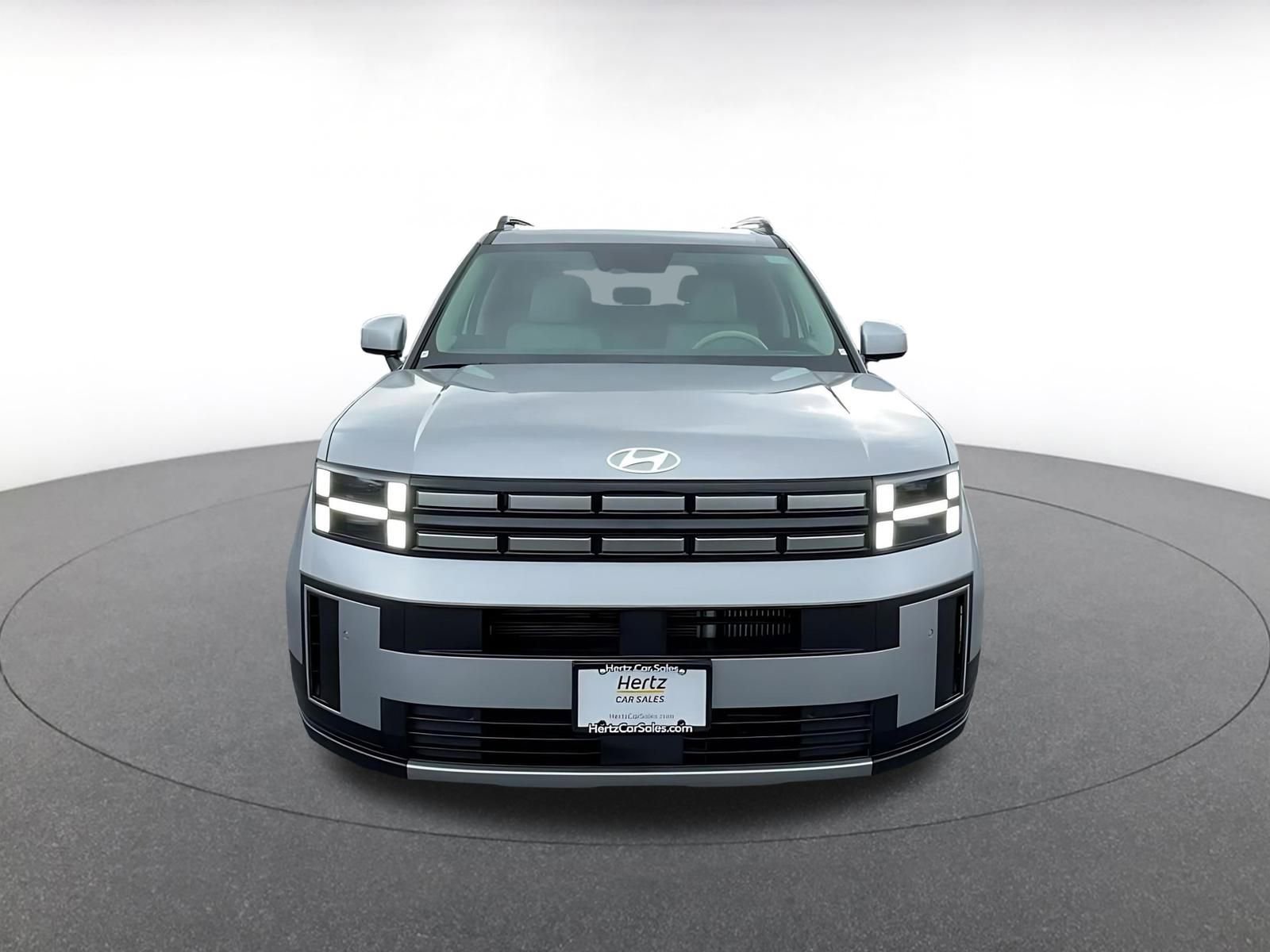 Used 2025 Hyundai Santa Fe SEL image 4