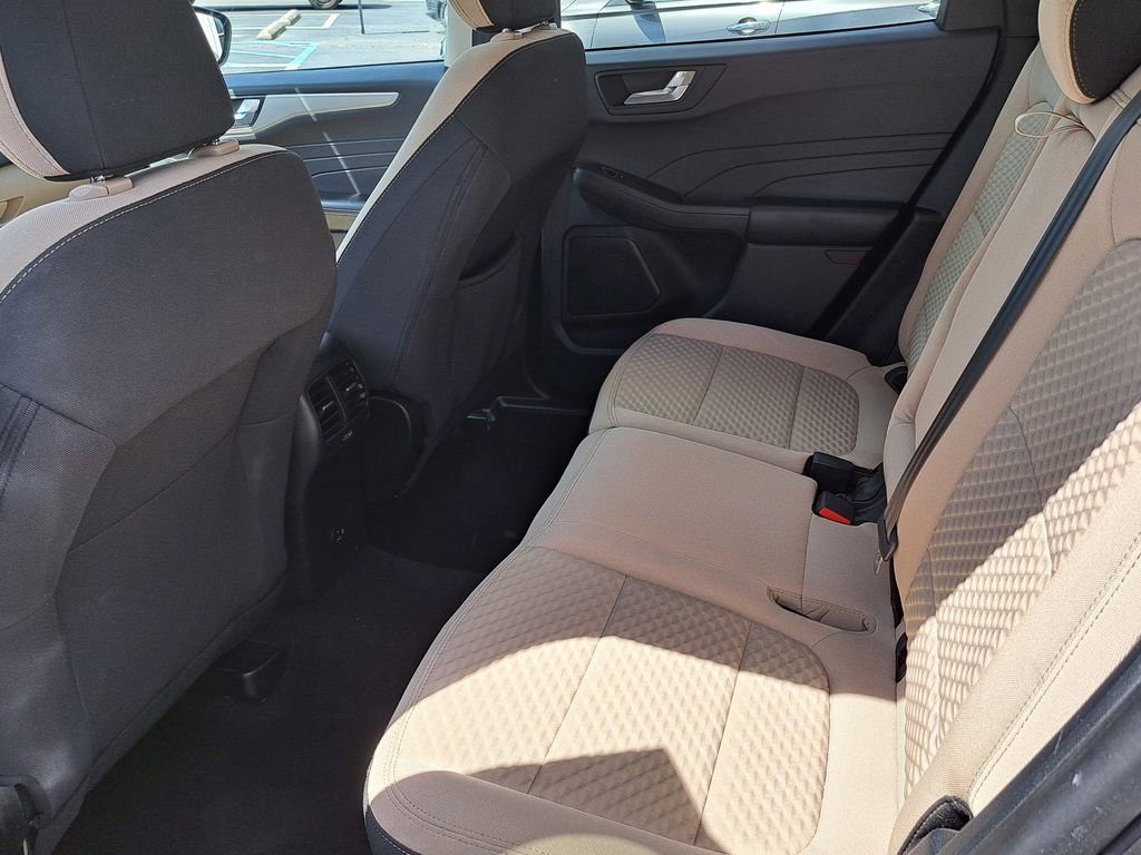 Used 2021 Ford Escape SE w/ Convenience Package FWD image 13