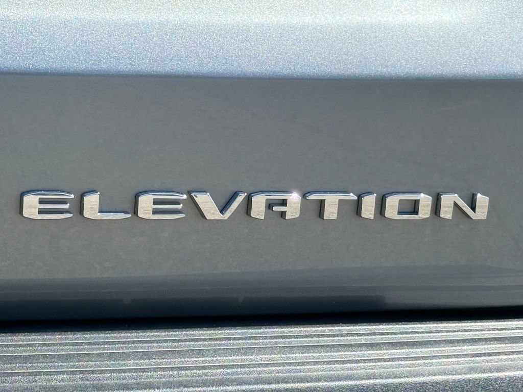 New 2026 GMC Yukon Elevation w/ Elevation Premium Package AWD/4WD image 2