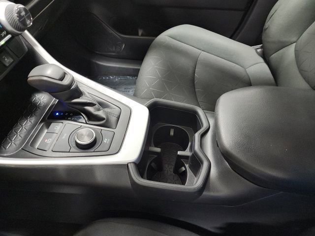 Used 2024 Toyota RAV4 XLE w/ Convenience Package image 33