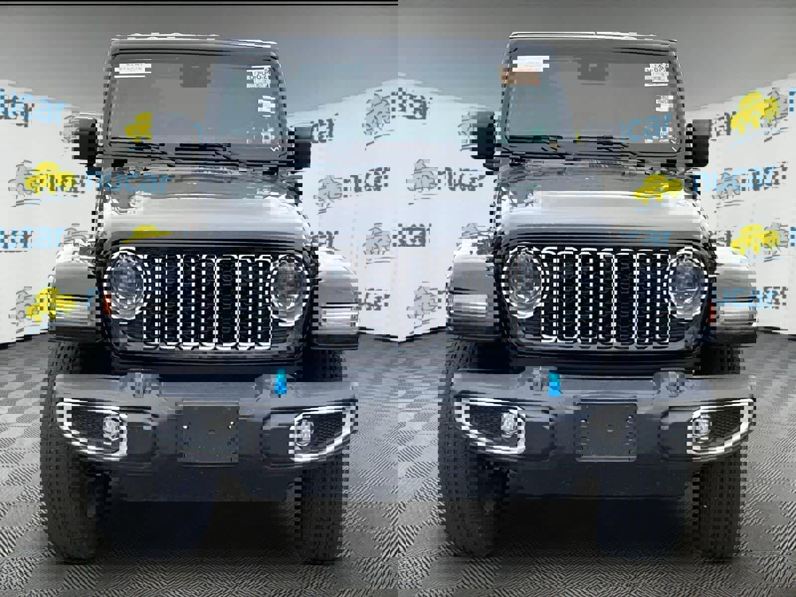 Used 2024 Jeep Wrangler Sahara w/ Technology Group image 2