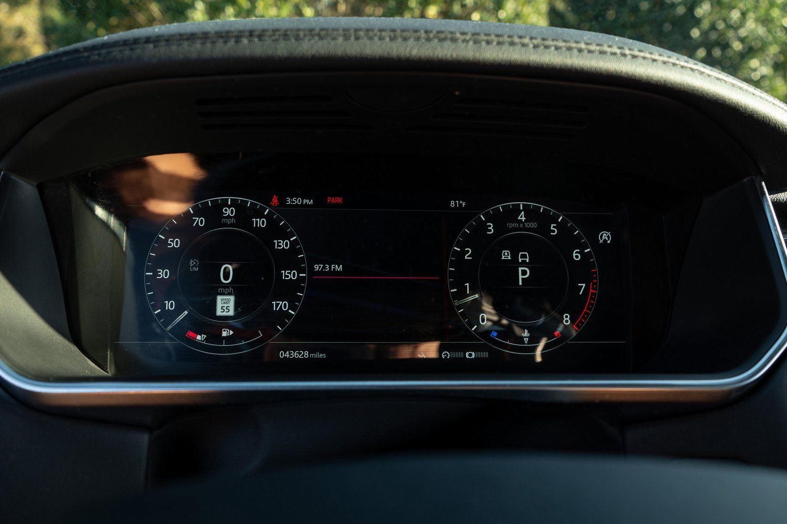 Used 2021 Land Rover Range Rover P525 Westminster Edition image 40