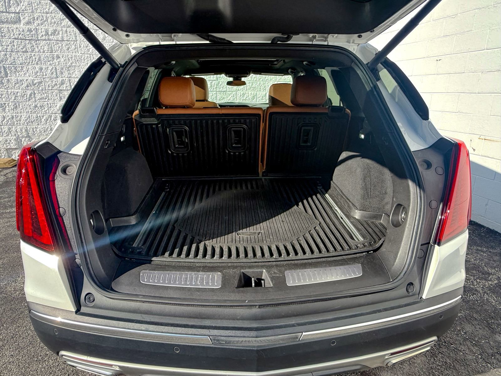 Used 2022 Cadillac XT5 Premium Luxury image 38