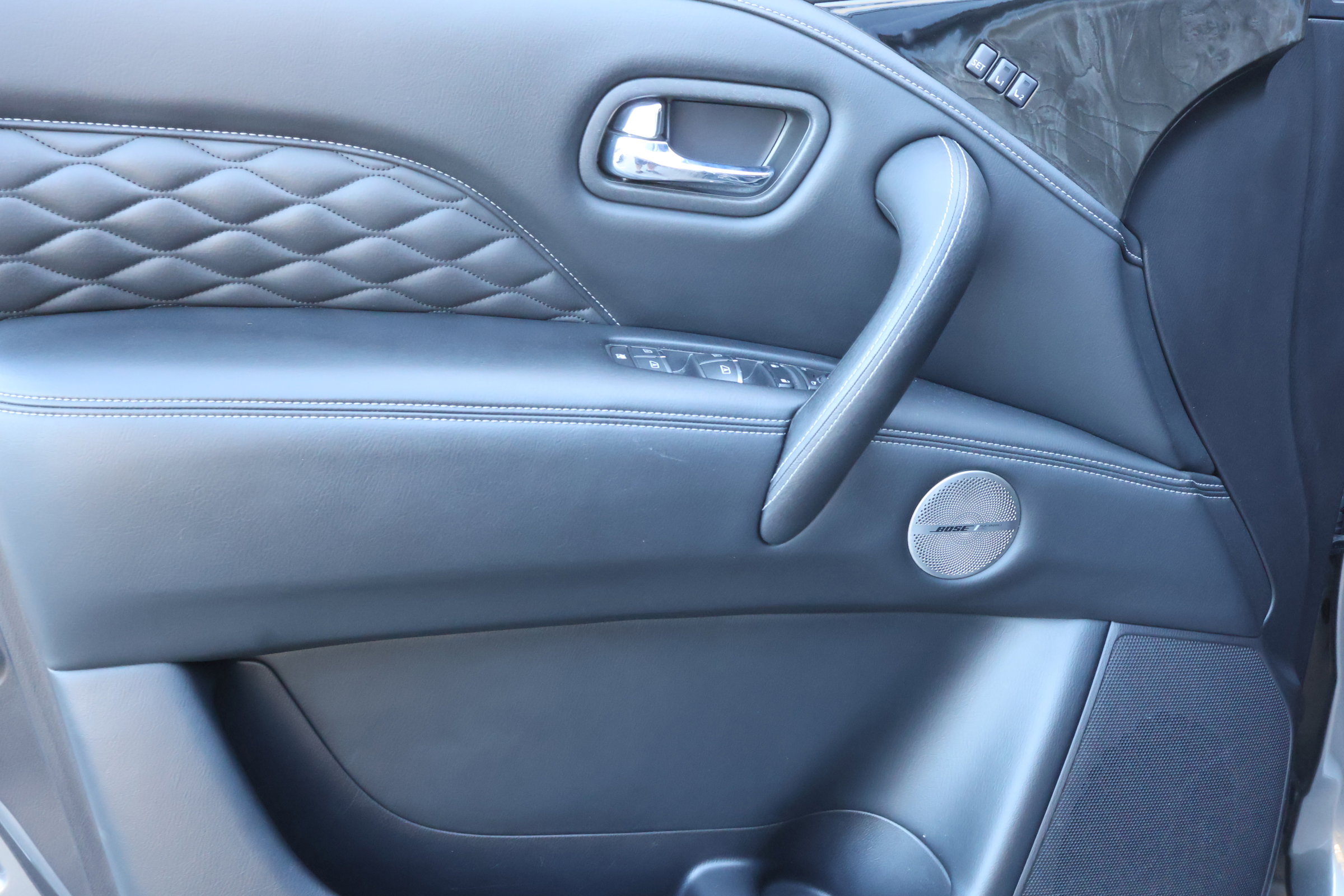 Certified 2021 INFINITI QX80 Sensory w/ All-Season Package image 15