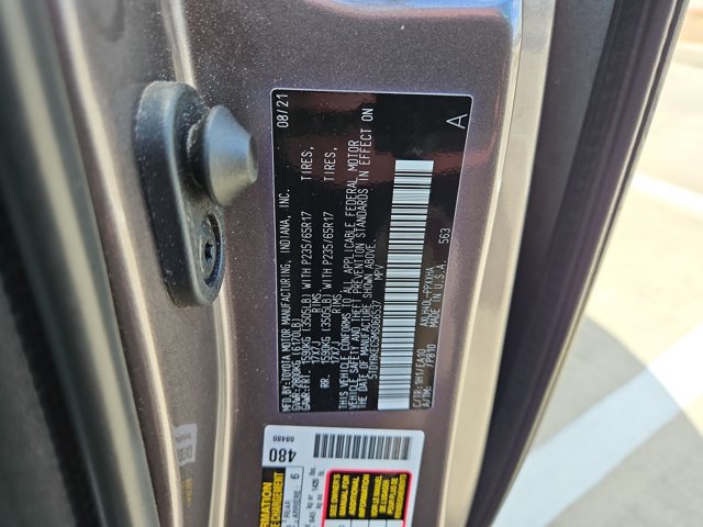 Used 2021 Toyota Sienna XLE FWD image 25