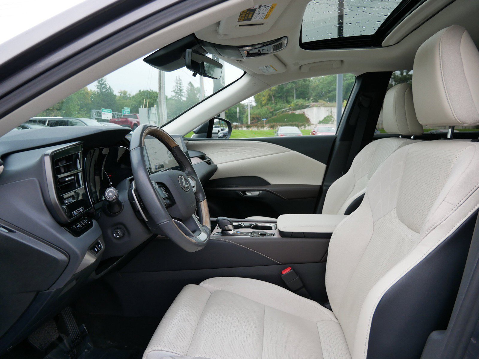 Certified 2023 Lexus RX 350 AWD w/ Cold Area Package image 9