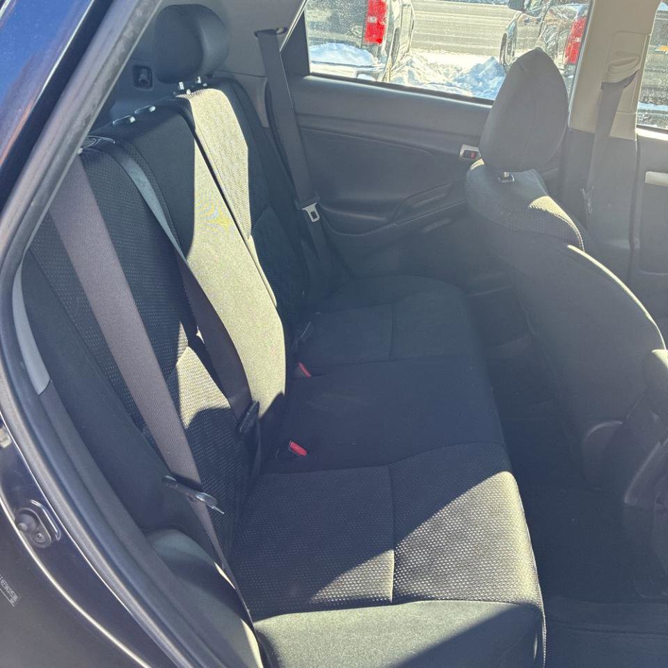 Used 2010 Toyota Matrix S image 19