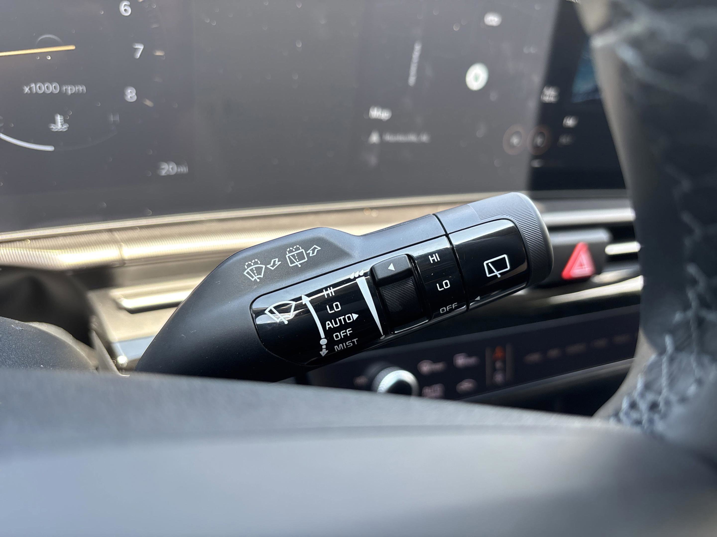 New 2026 Kia Sportage SX image 18