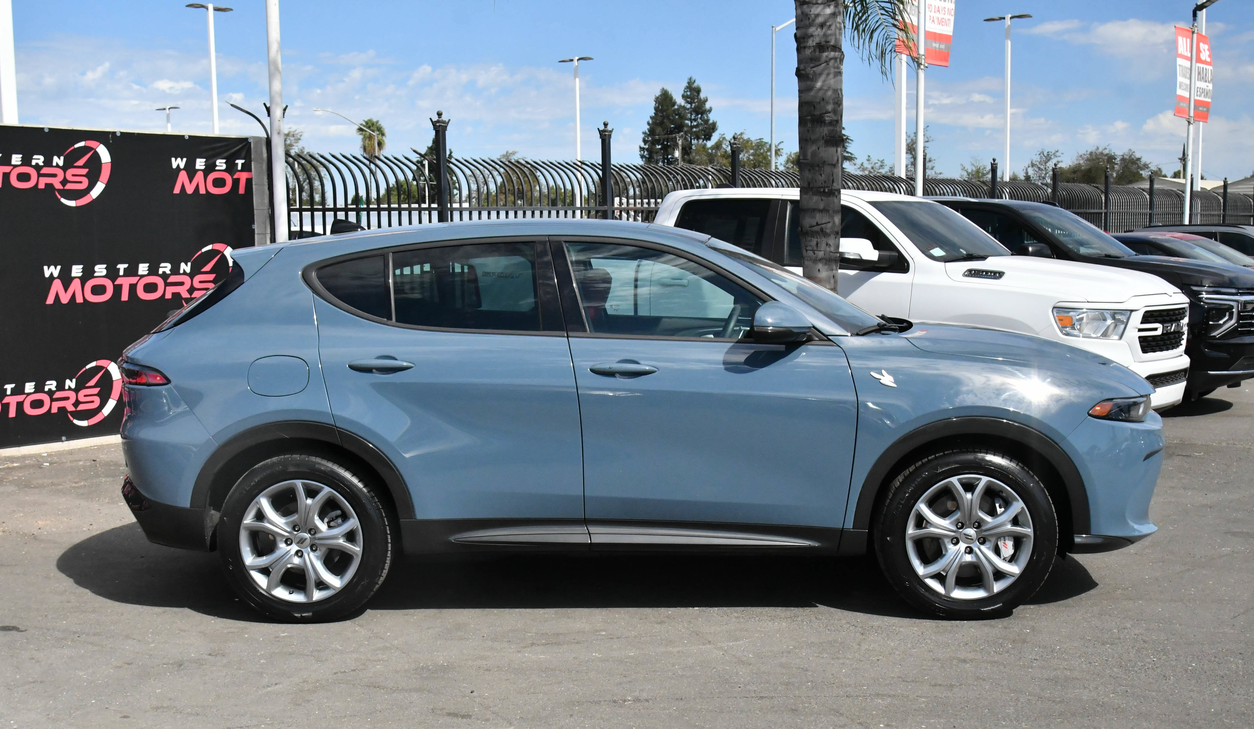 Used 2024 Dodge Hornet R/T Plus AWD/4WD image 9