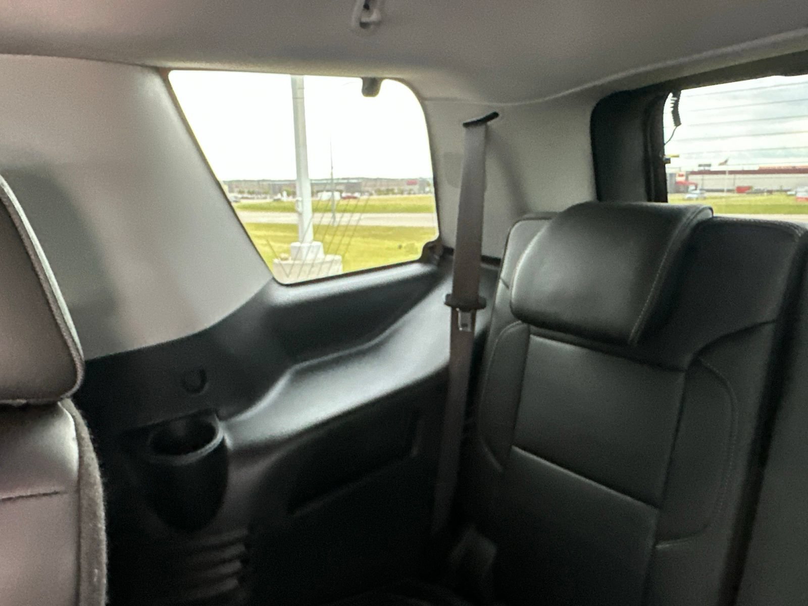 Used 2019 GMC Yukon Denali w/ Denali Ultimate Black Edition AWD/4WD image 28