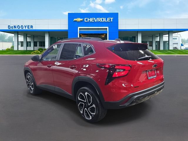 New 2026 Chevrolet Trax RS w/ Driver Confidence Package FWD image 8