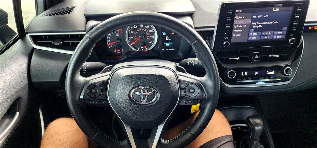 Used 2020 Toyota Corolla SE image 20