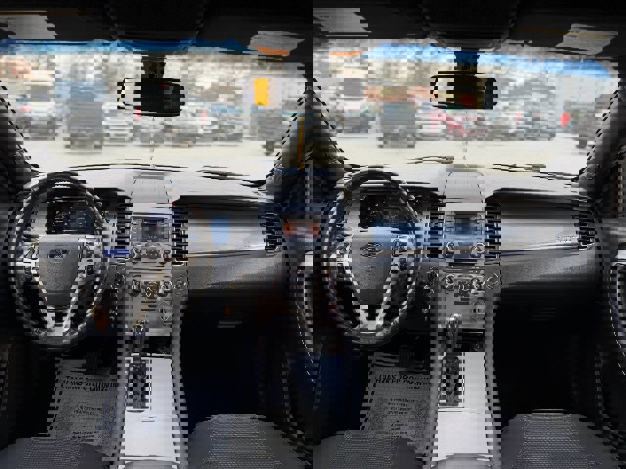 Used 2016 Ford Taurus SEL image 9