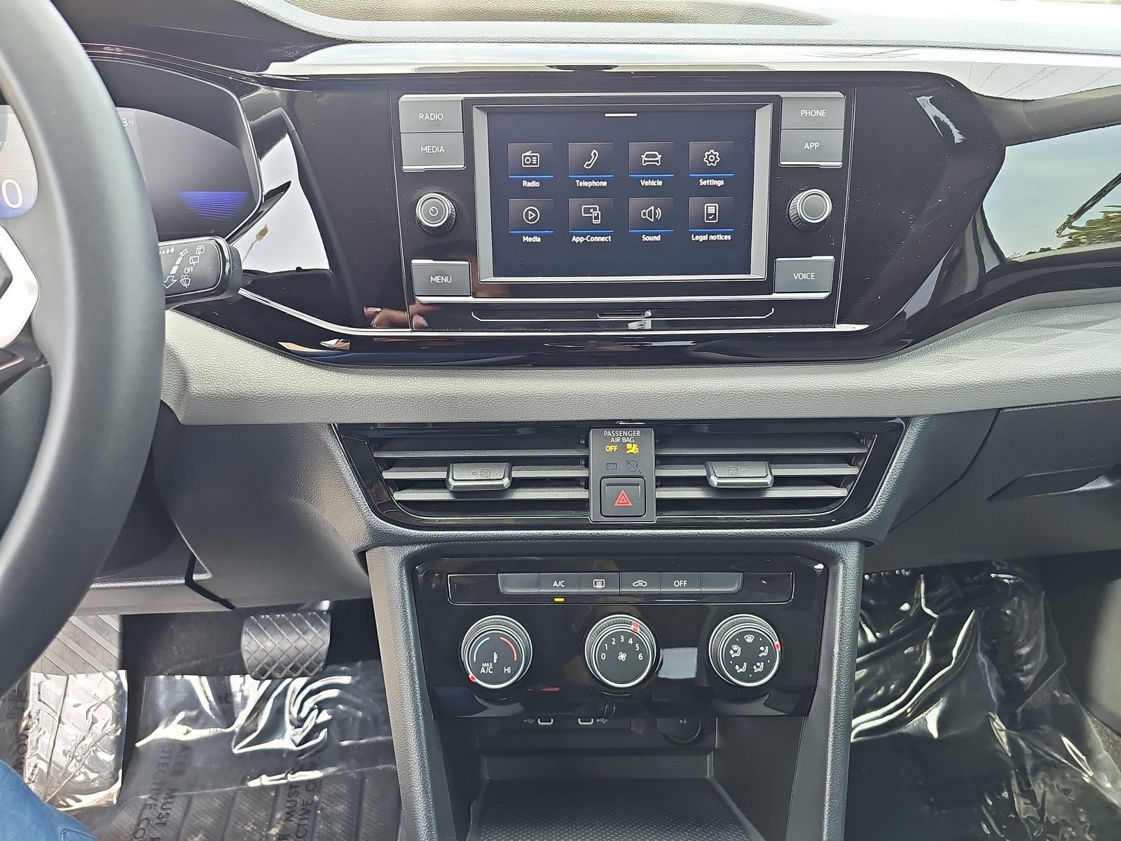 Used 2023 Volkswagen Taos S FWD image 19