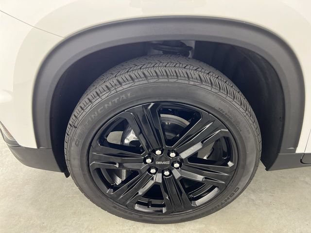 Used 2026 GMC Acadia Elevation w/ Black Edition FWD image 33