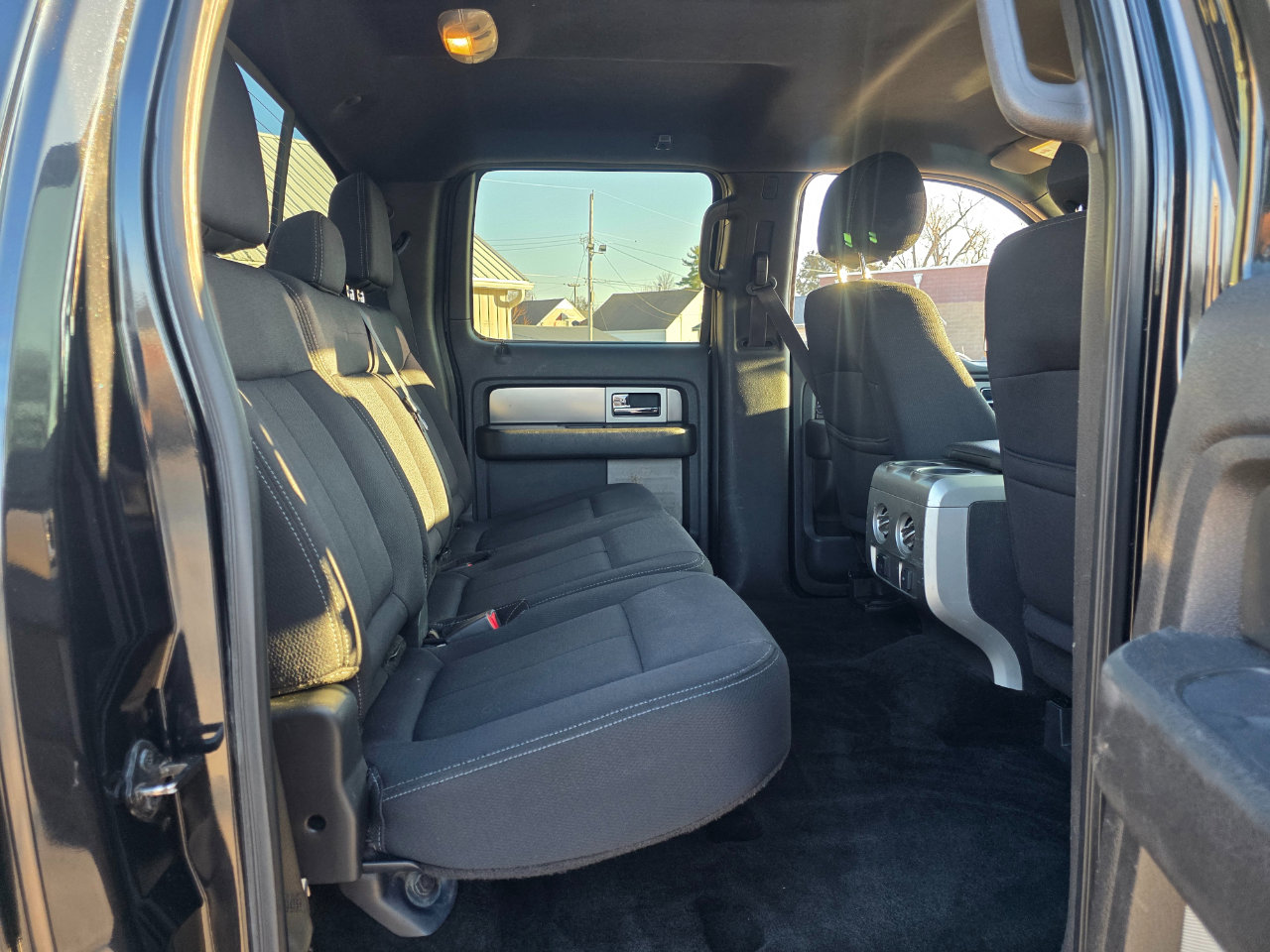 Used 2014 Ford F150 FX4 w/ Equipment Group 401A Mid image 19