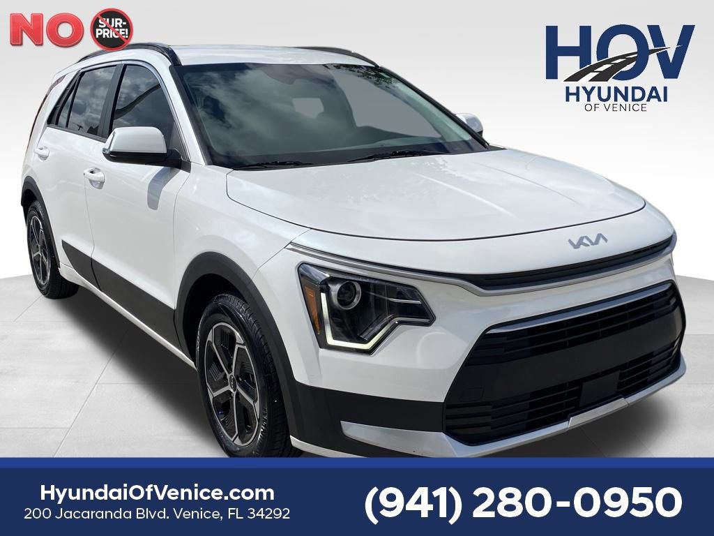 Used 2023 Kia Niro EX FWD image 1