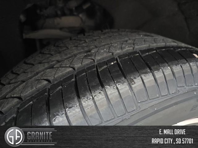 Used 2021 Chevrolet Tahoe RST w/ Luxury Package image 28