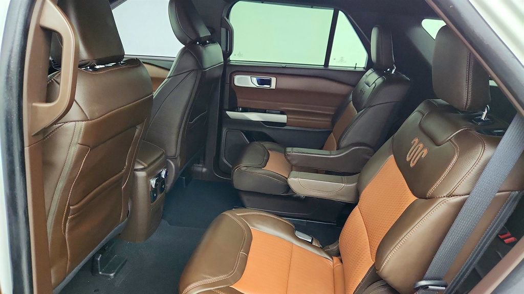 Used 2023 Ford Explorer King Ranch w/ Technology Package AWD/4WD image 22