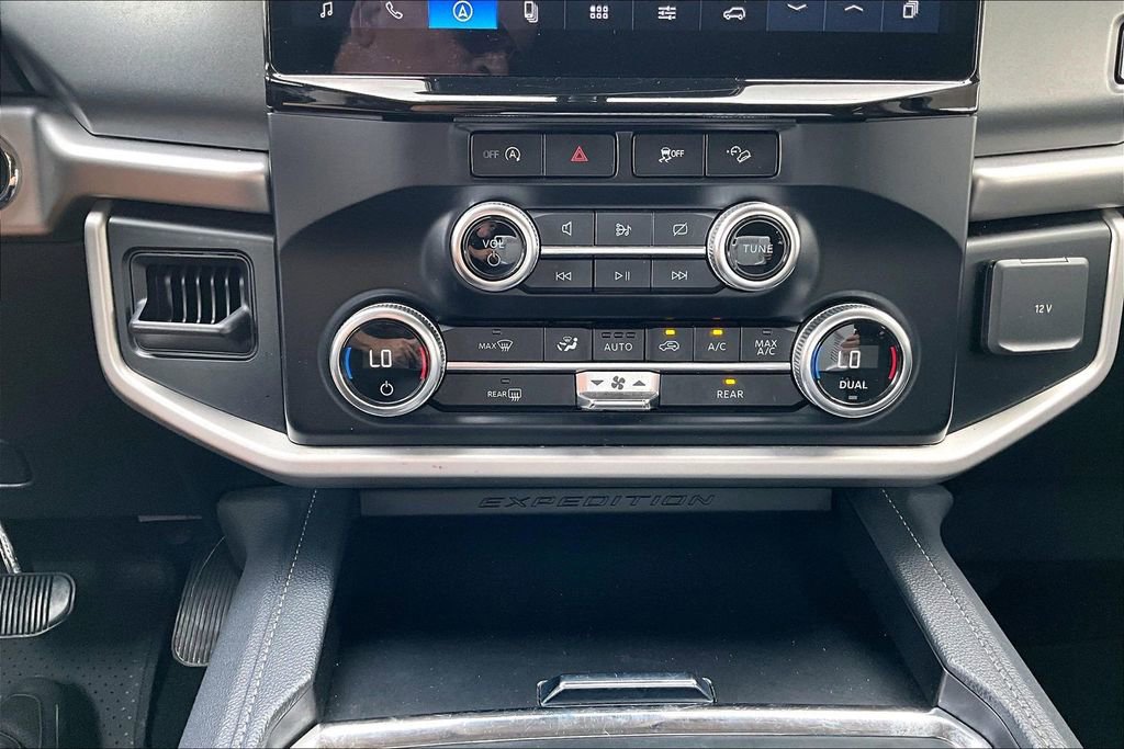 Used 2024 Ford Expedition Max XLT image 53