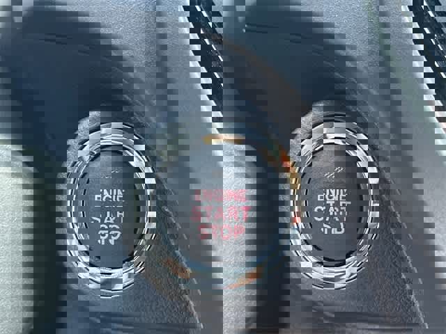 Used 2025 Subaru Forester Sport image 11