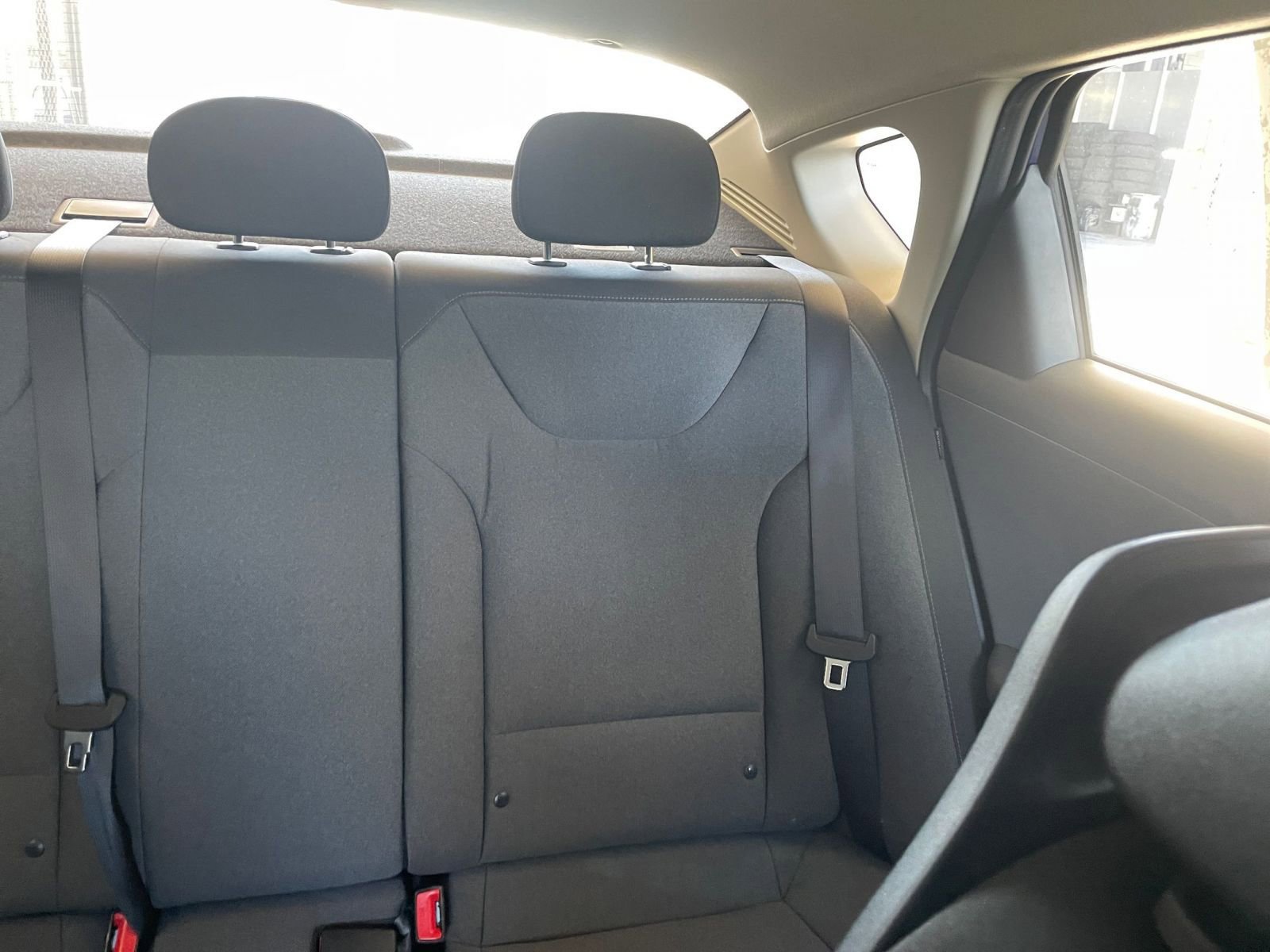 Used 2025 Kia K4 LXS image 36