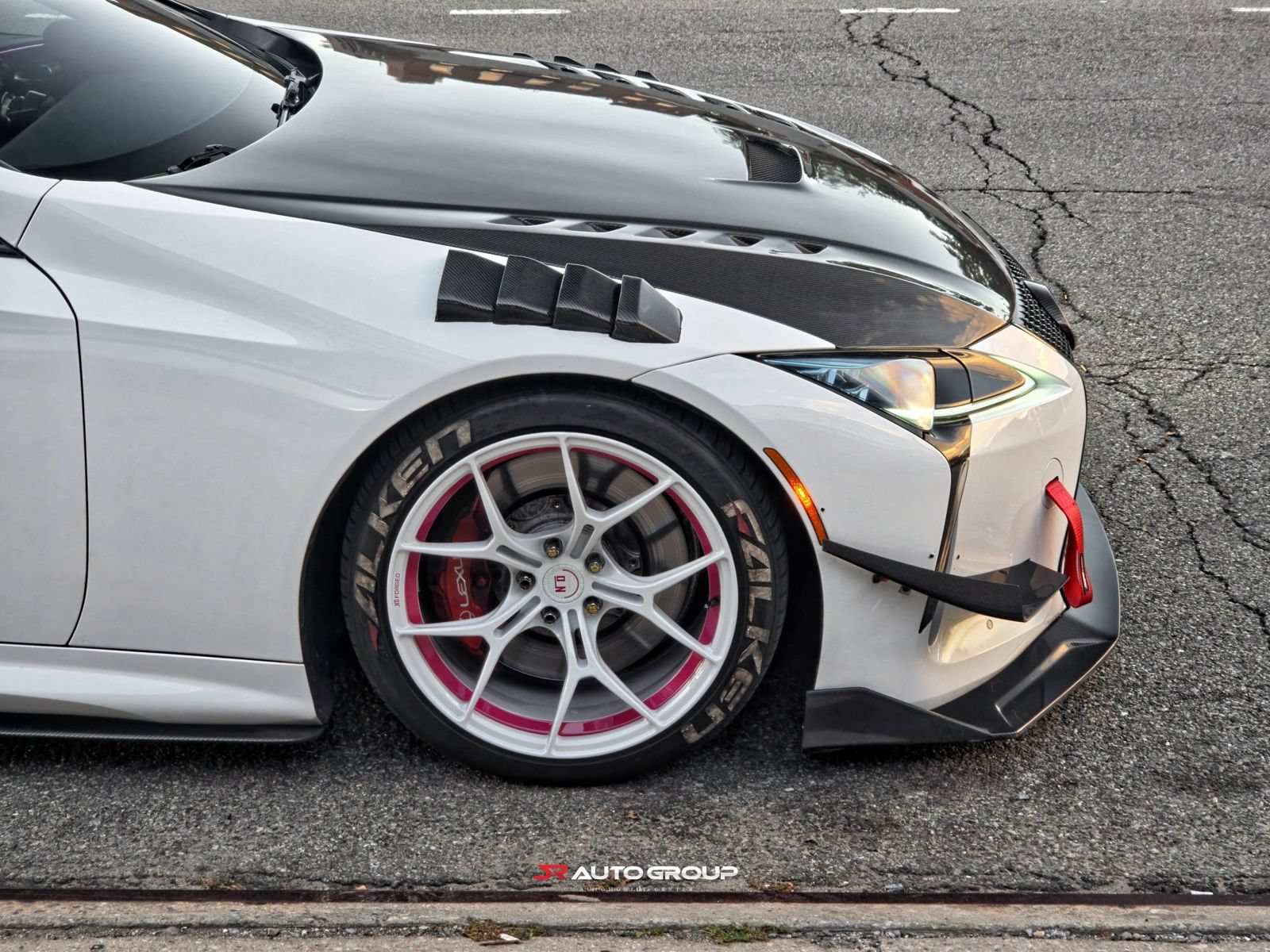 Used 2018 Lexus LC 500 Coupe w/ Touring Package RWD image 25