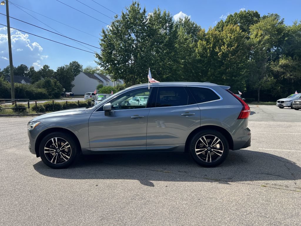 Used 2019 Volvo XC60 T5 Momentum w/ Premium Package AWD/4WD image 8