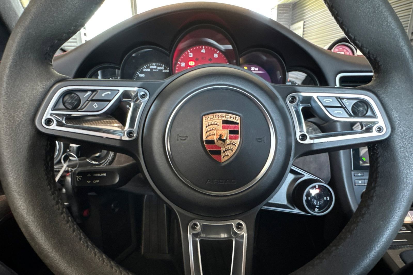 Used 2019 Porsche 911 Carrera GTS RWD image 28