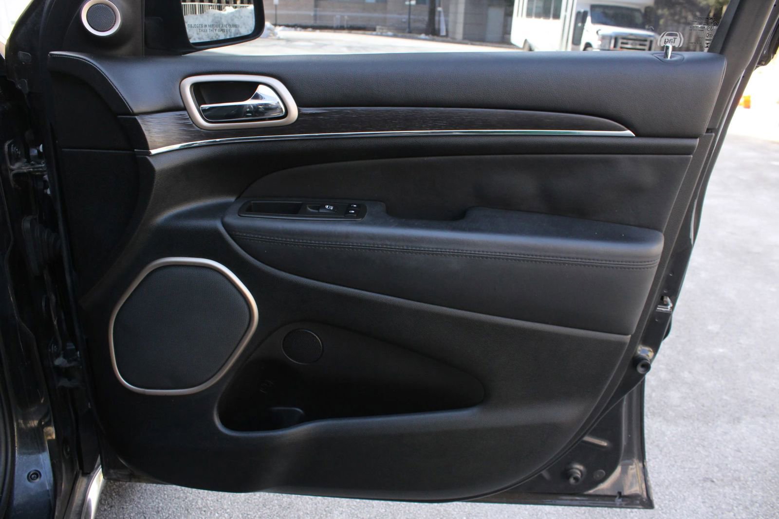 Used 2014 Jeep Grand Cherokee Summit image 24