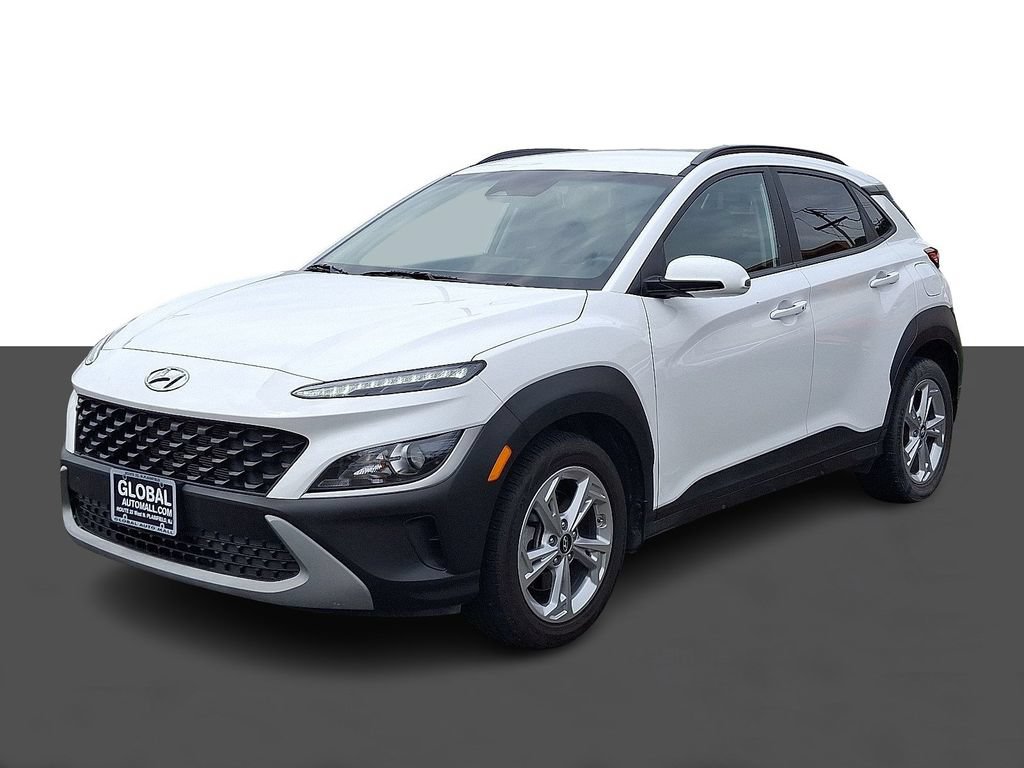 Used 2023 Hyundai Kona SEL AWD/4WD image 3