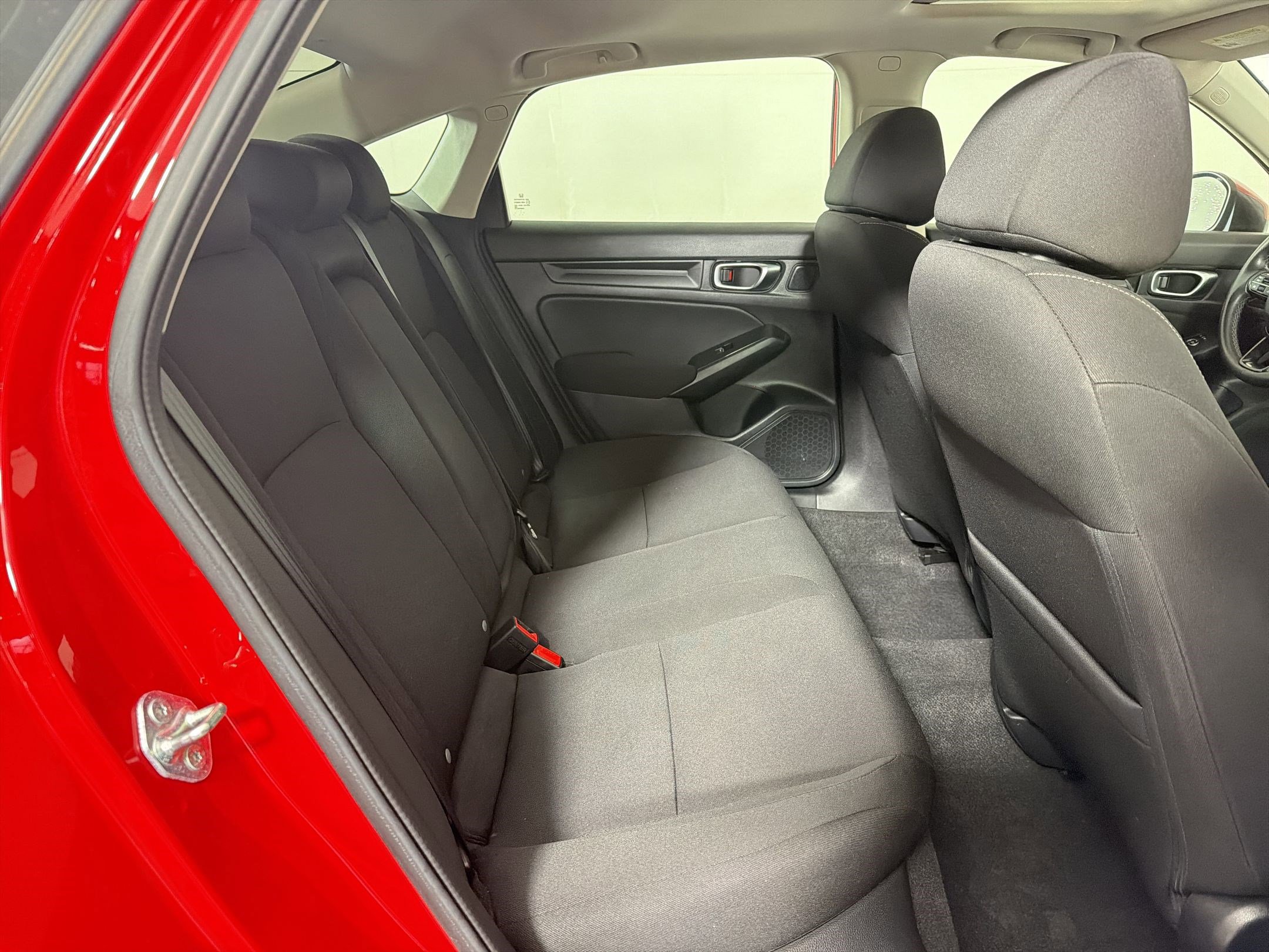 Certified 2023 Honda Civic EX image 29