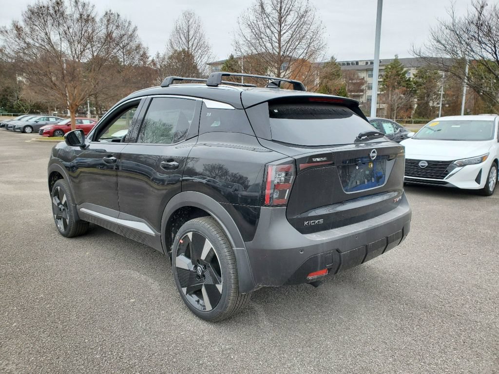 New 2026 Nissan Kicks SR w/ Cold Weather Package AWD/4WD image 3