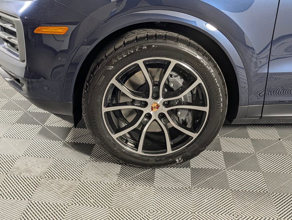New 2026 Porsche Cayenne AWD/4WD image 11