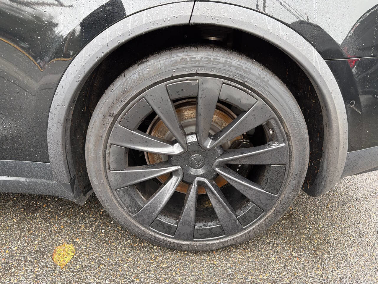 Used 2022 Tesla Model X image 3