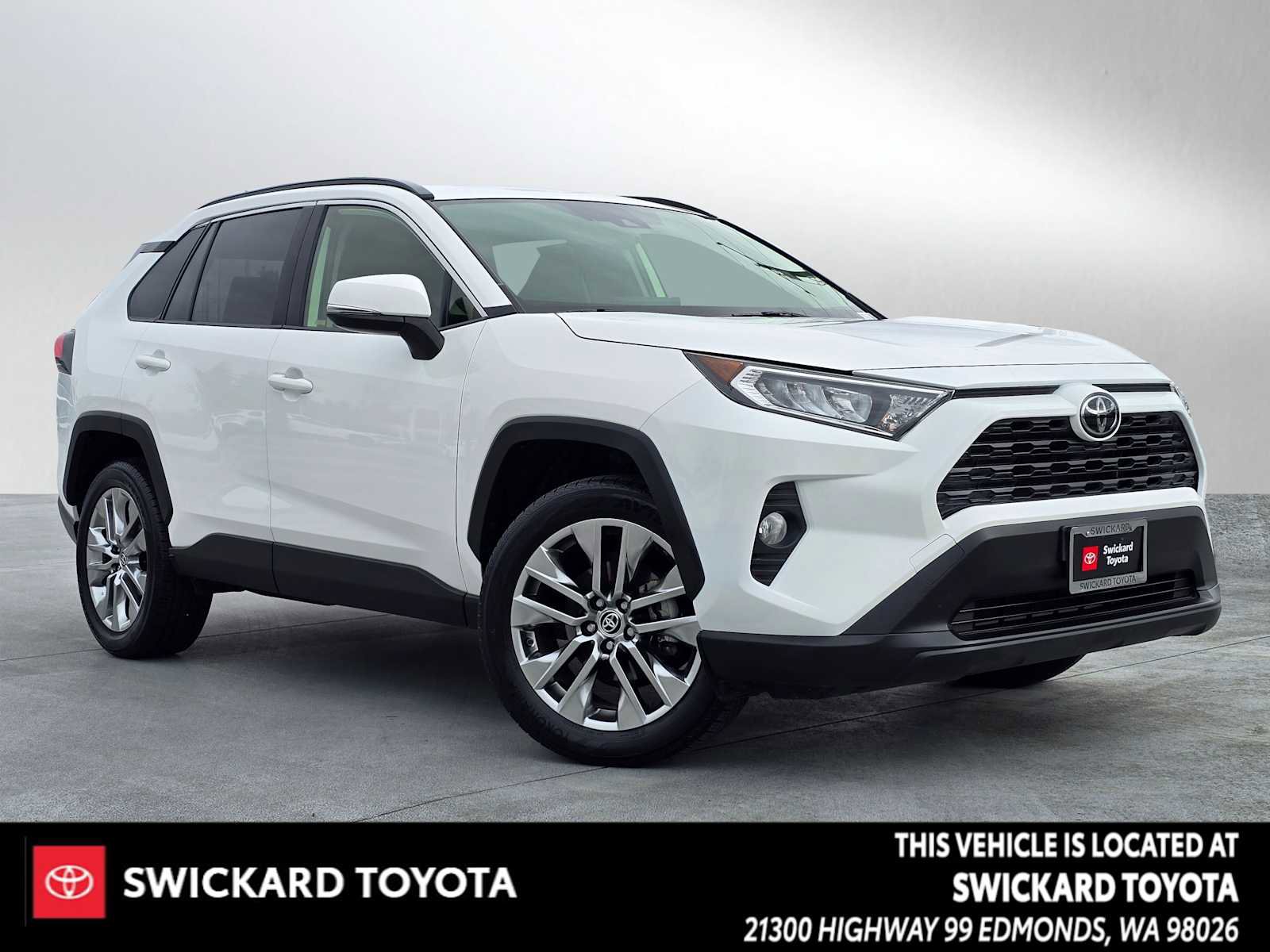Certified 2020 Toyota RAV4 XLE Premium image 1