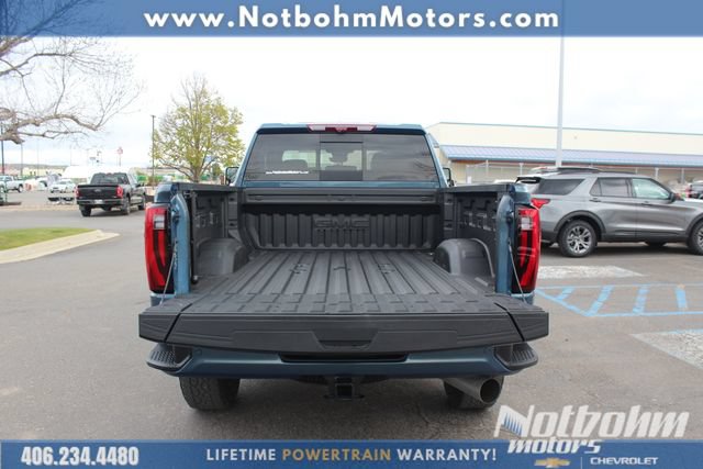Used 2025 GMC Sierra 3500 Denali w/ Denali Reserve Package AWD/4WD image 11