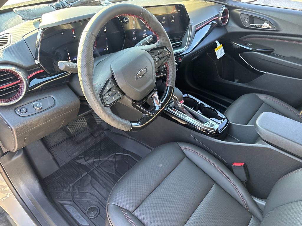 New 2026 Chevrolet Trax RS w/ Sunroof Package image 18