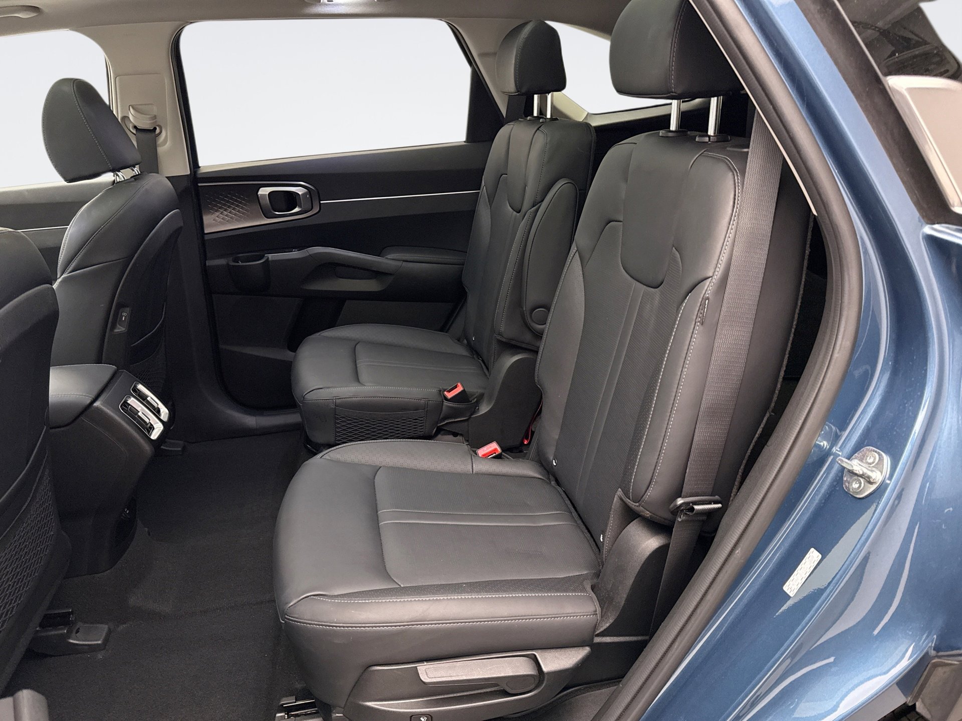 Used 2025 Kia Sorento EX image 20