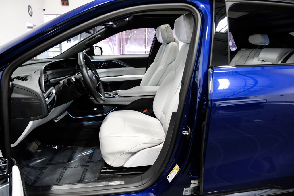 Used 2024 Cadillac Lyriq Sport w/ LPO, Floor Liner Package RWD image 4
