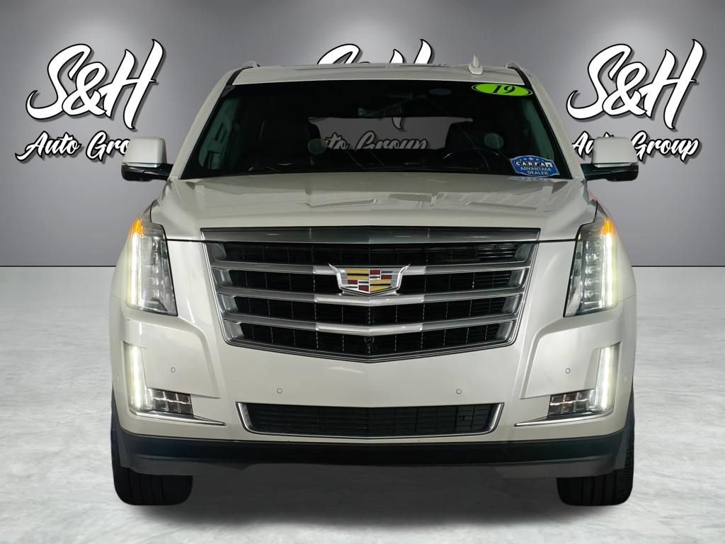 Used 2019 Cadillac Escalade Luxury AWD/4WD image 24