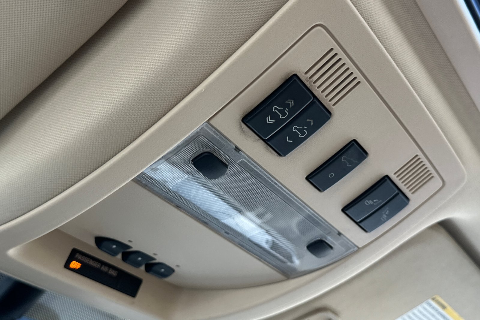Used 2007 Cadillac Escalade AWD w/ Information Package image 24