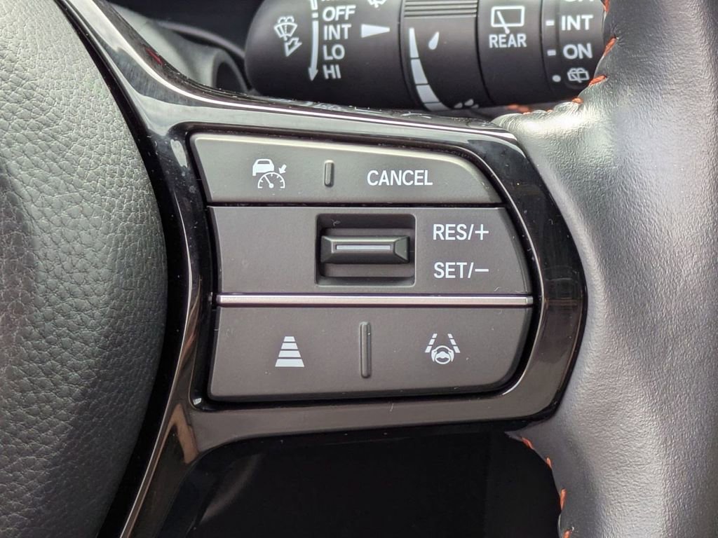 Certified 2023 Honda HR-V Sport image 9