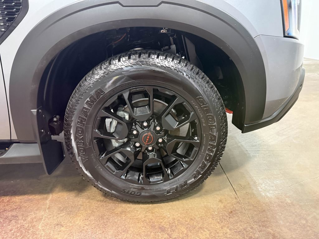 Used 2026 Nissan Armada PRO-4X AWD/4WD image 90