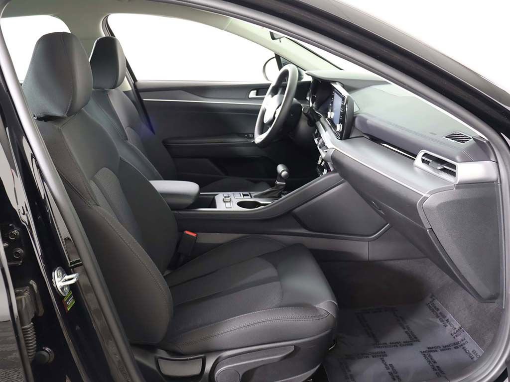 Used 2023 Kia K5 LXS FWD image 30