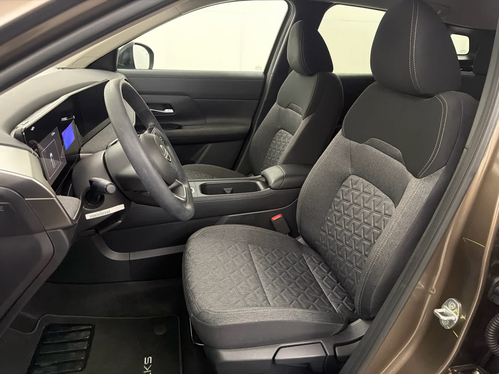 Certified 2026 Nissan Kicks SV w/ Interior Electronics Package FWD image 14