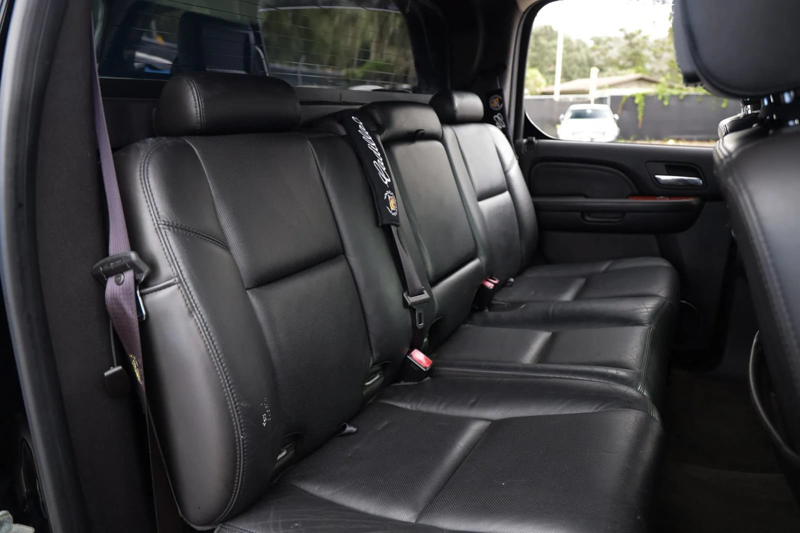 Used 2007 Cadillac Escalade EXT w/ Information Package AWD/4WD image 25