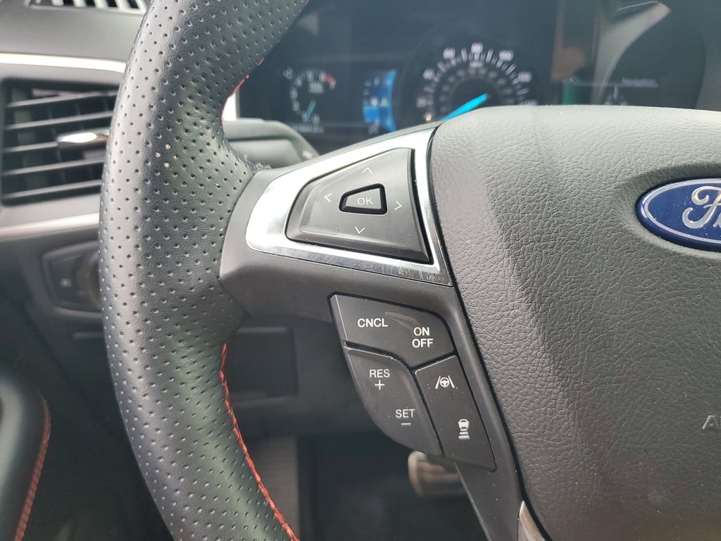 Used 2020 Ford Edge ST-Line FWD image 20