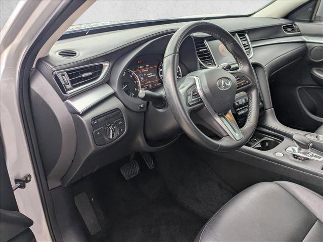 Used 2019 INFINITI QX50 Luxe FWD image 9