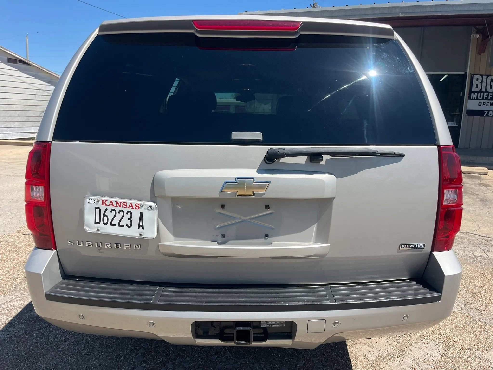 Used 2009 Chevrolet Suburban LT AWD/4WD image 10
